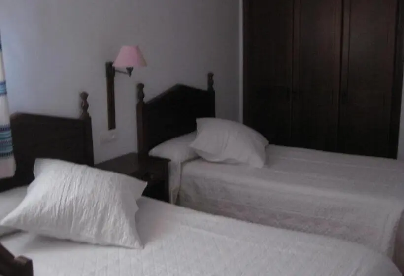 スタンダードルーム, Hostal El Cascapeñas De La Alpujarra