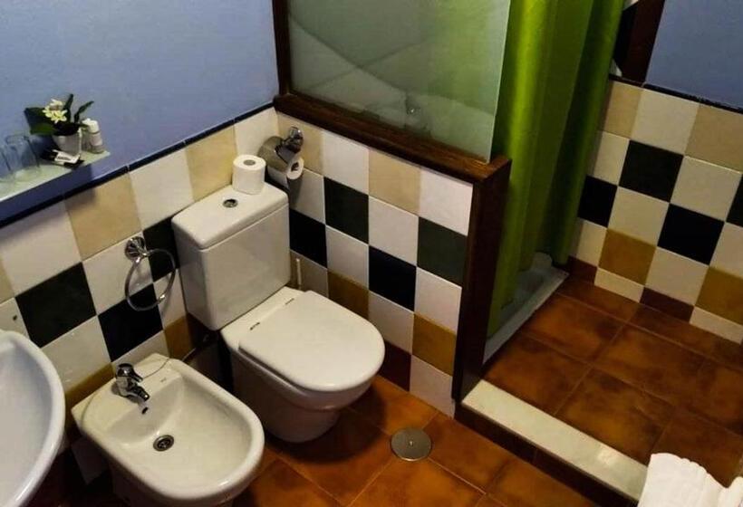 חדר קלאסי, Hostal El Cascapeñas De La Alpujarra