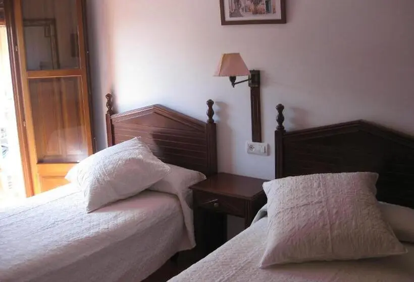 バルコニー付きスタンダードルーム, Hostal El Cascapeñas De La Alpujarra
