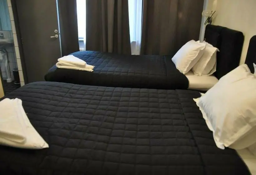 Standard Yhden Hengen Huone, Kungsbacken Hotell & Konferens