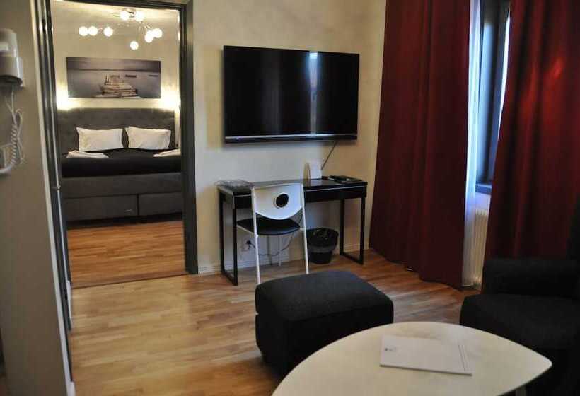 Семейный Номер, Kungsbacken Hotell & Konferens