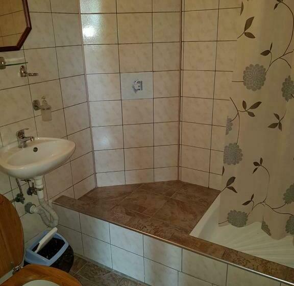 스탠다드 트리플 룸, Penzion šatovské Lípy