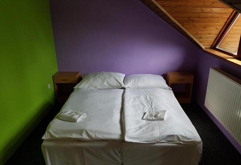 패밀리 룸, Penzion šatovské Lípy