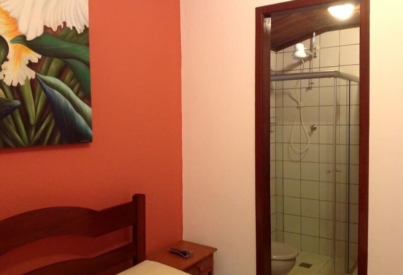 スタンダードルーム, Pousada Telhado Azul