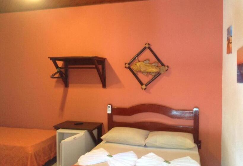 スタンダードトリプルルーム, Pousada Telhado Azul