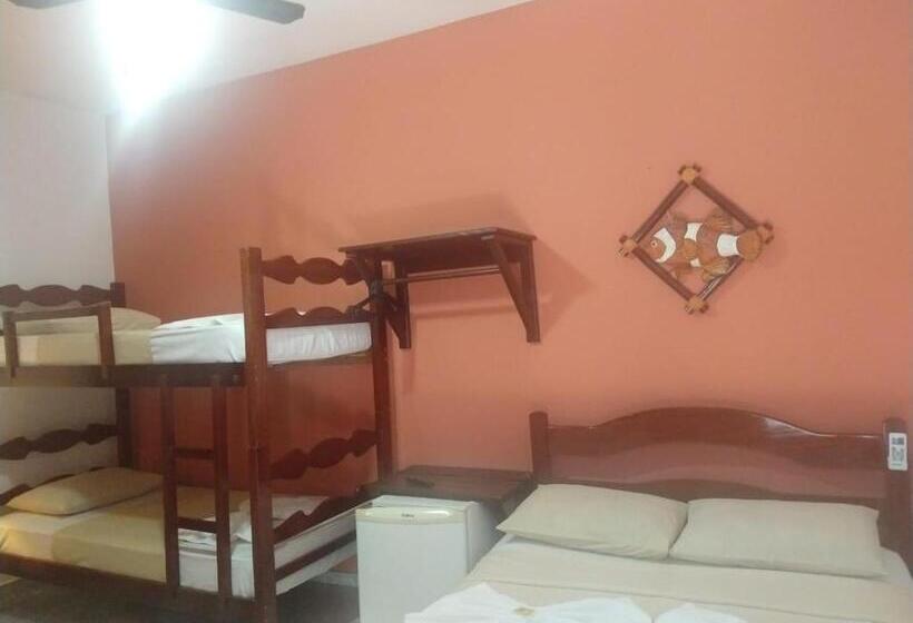 スタンダード４人部屋, Pousada Telhado Azul