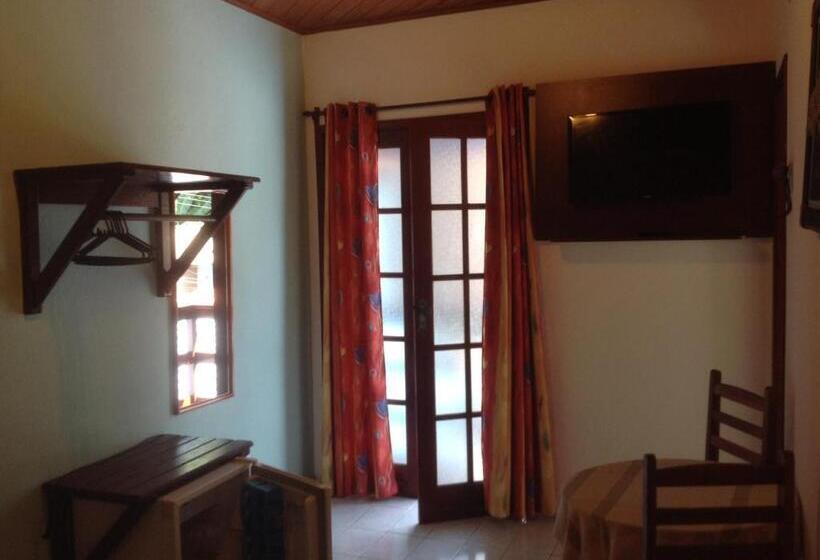 バルコニー付きスタンダードルーム, Pousada Telhado Azul