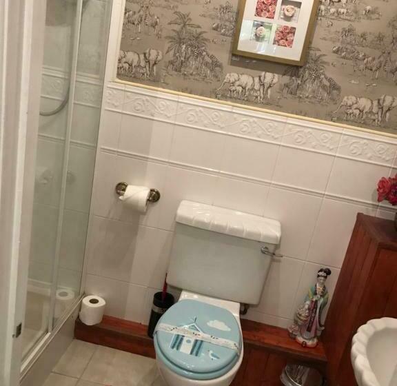 חדר סטנדרט יחיד, Redwood Lodge