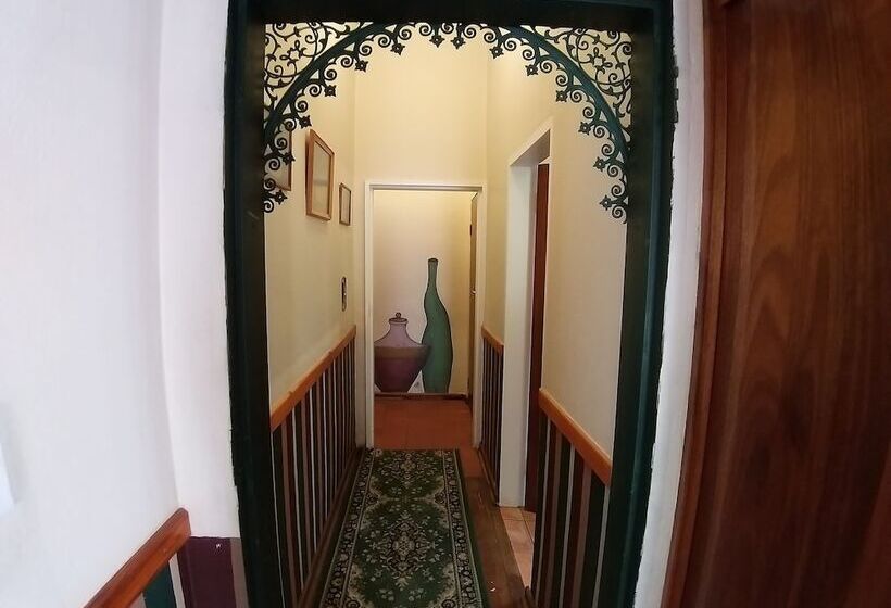 חדר סטנדרט, The Ultimate Lodge