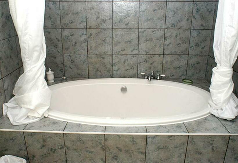 جناح مطلّ علي البحر, Auberge Bay Wind Suites