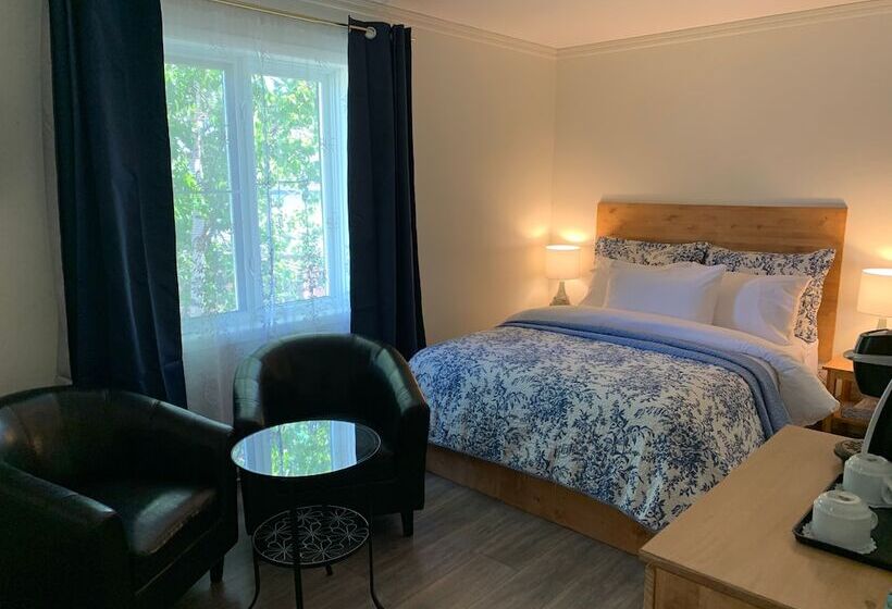 Номер Стандарт, Auberge La Rosepierre