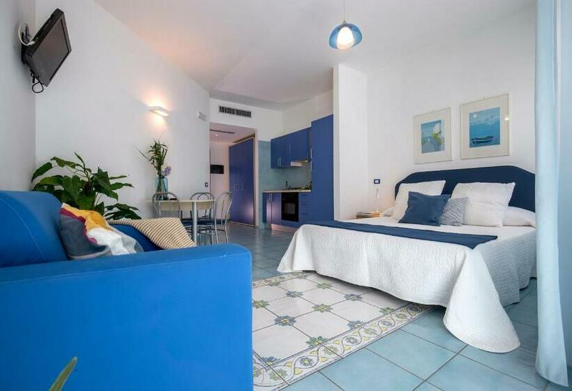 标准工作室, Angelina Residence