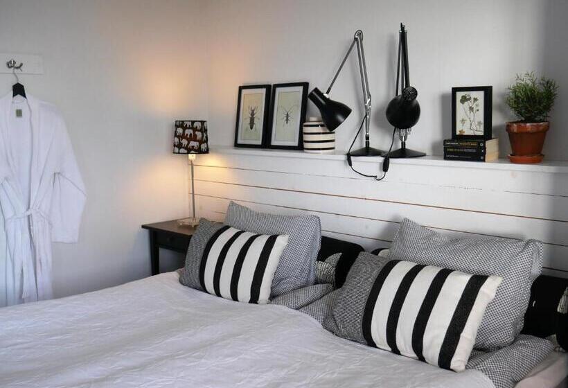 バス共有のスタンダードルーム, Onkel Enkels Pensionat