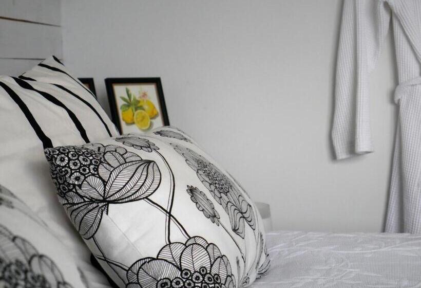 バス共有のスタンダードルーム, Onkel Enkels Pensionat