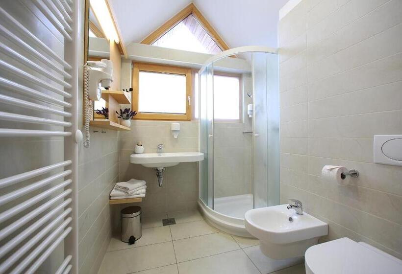استودیو استاندارد با بالکن, Apartments And Rooms Bernik