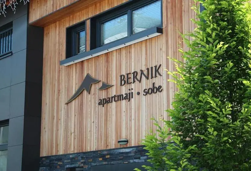 テラス付き１ベッドルームアパートメント, Apartments And Rooms Bernik