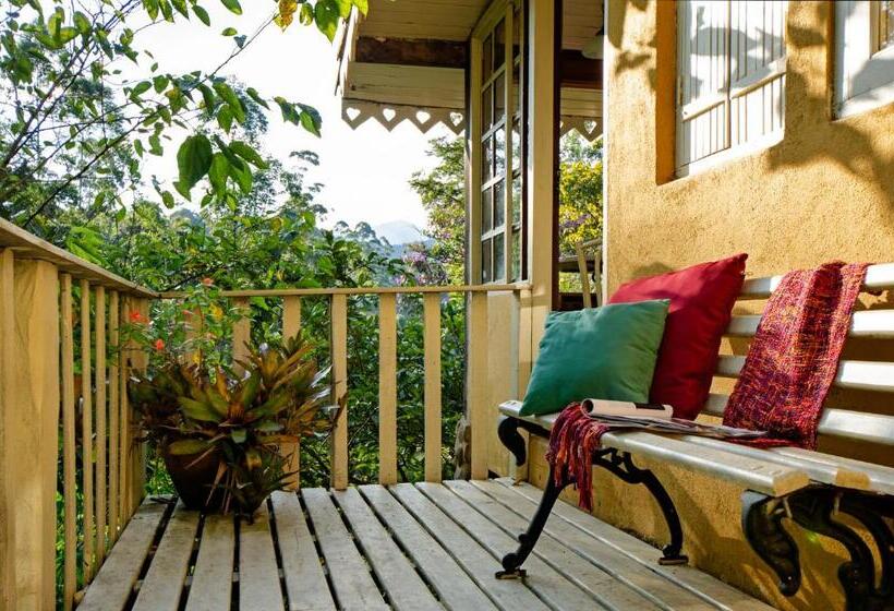 샬레, Pousada Fazenda Do Mel