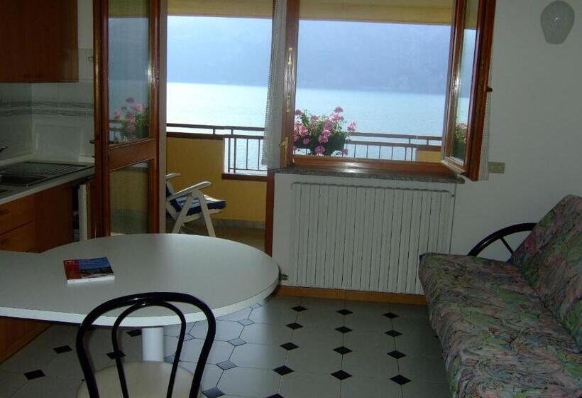 Standard studio with lake view, Residence San Vito