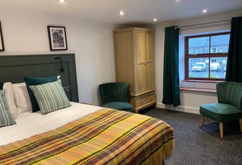 غرفة قياسية, The Golden Fleece Inn