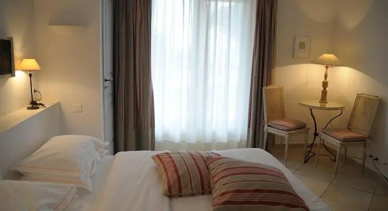 スタンダードルーム, Hôtel Villa Les Rosiers