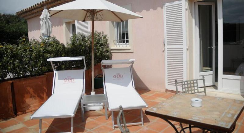 غرفة سوبيريور مطلّة علي البحر, Hôtel Villa Les Rosiers