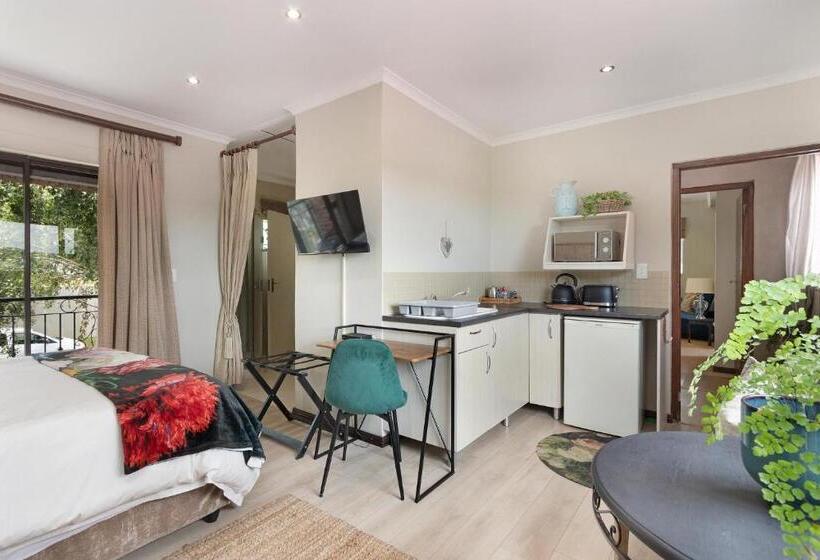 إستديو قياسى مزود بشرفة, Cape Goodness