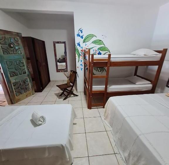 Семейный Номер, De Charme Castelinho