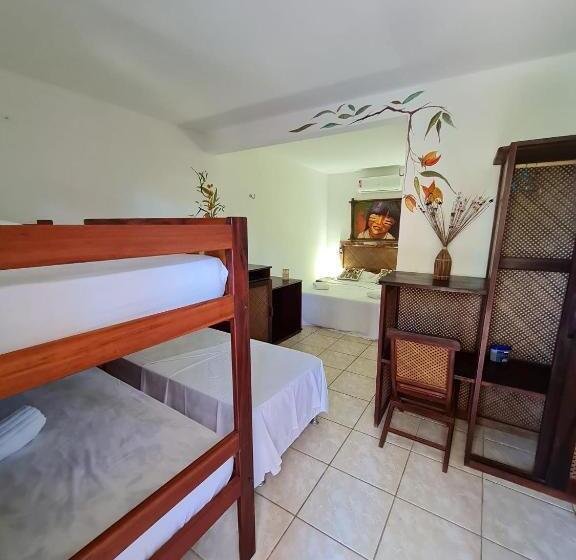 Семейный Номер, De Charme Castelinho