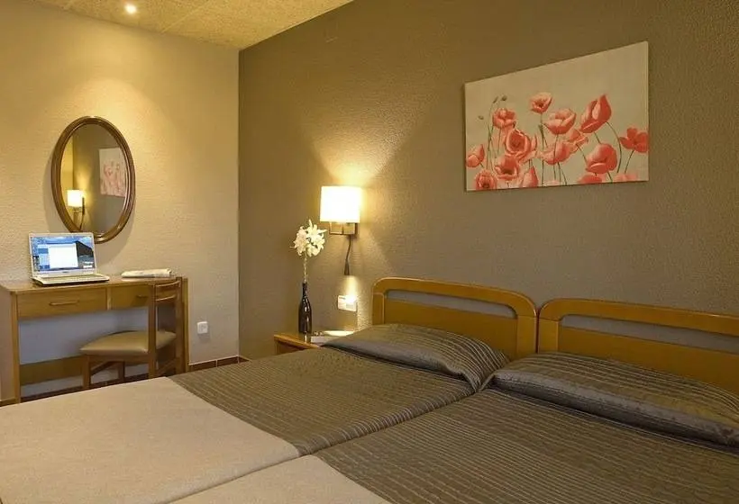 Habitació Estàndard, Hostal Barris
