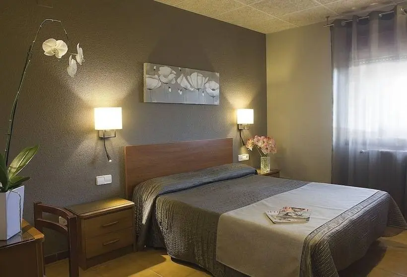 Habitació Estàndard, Hostal Barris