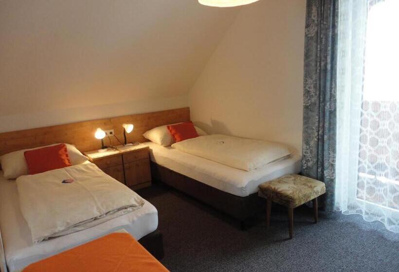 スーペリアールーム, Landgasthof Hubertusstubn