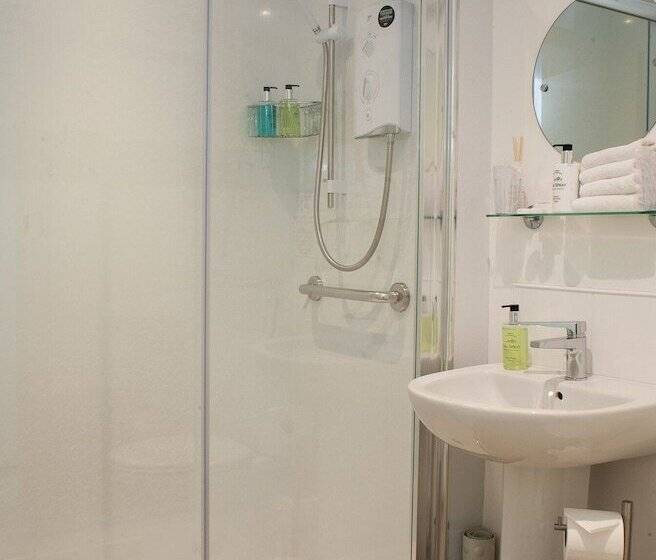 家庭间, The Parks Guest House