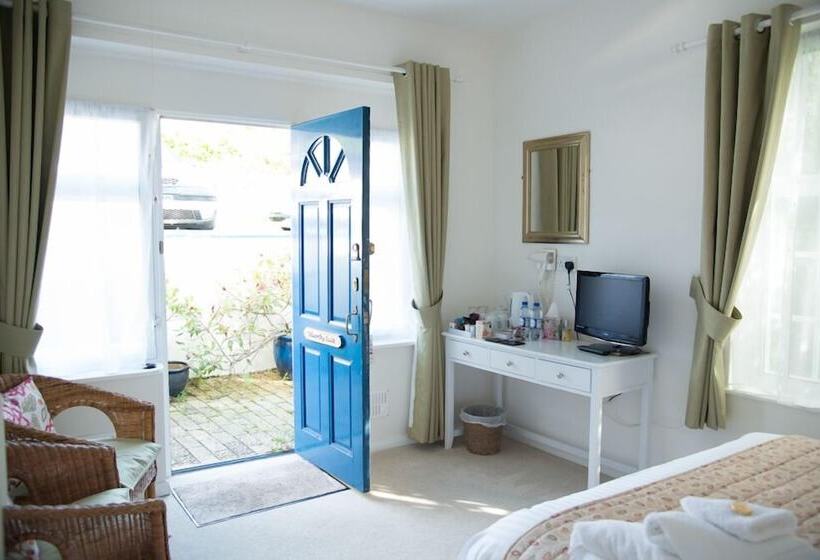 Семейный Номер, The Parks Guest House