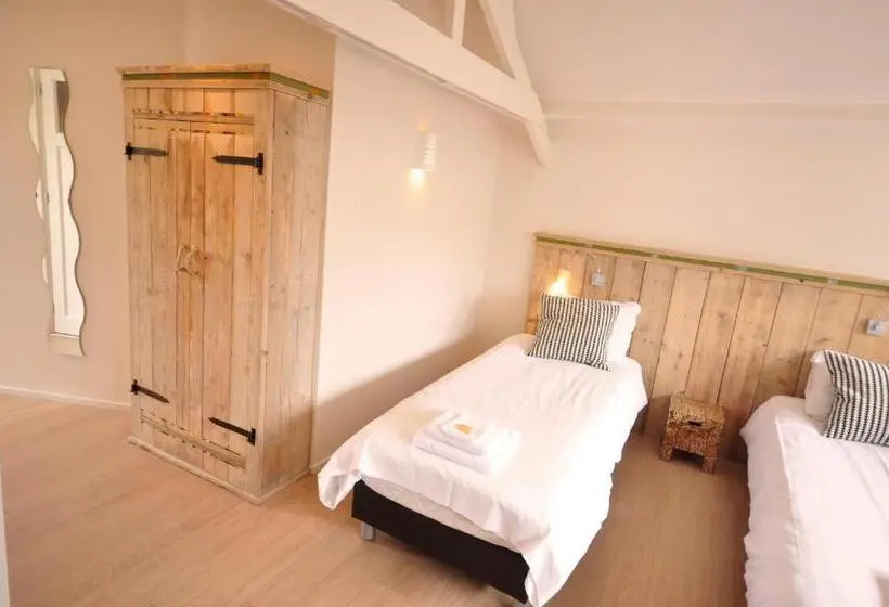 コンフォートルーム, B&b De Wadvaarder