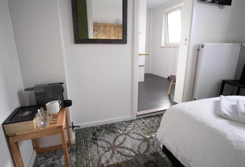 スタンダードルーム, B&b De Wadvaarder