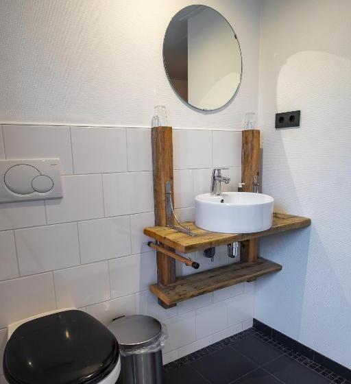 スタンダードルーム, B&b De Wadvaarder