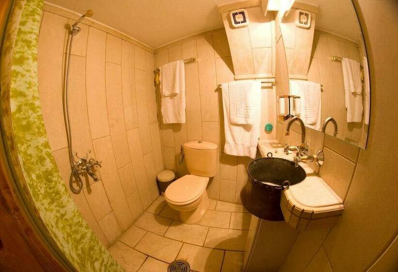 غرفة قياسية, Dedo Pene Inn