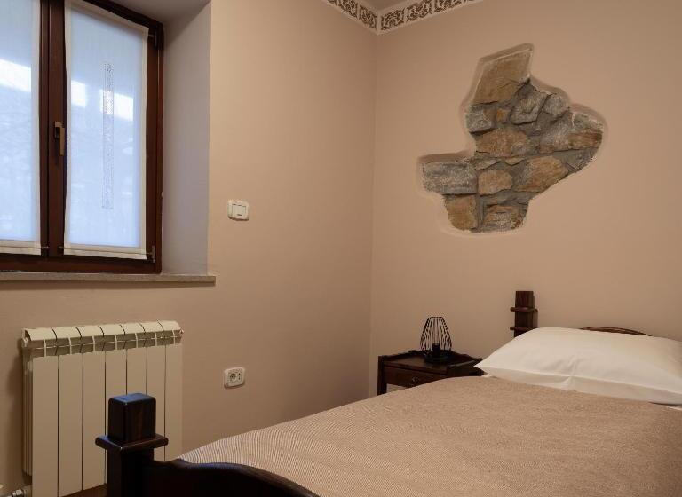 اتاق استاندارد یک نفره, Guest House Valentincic