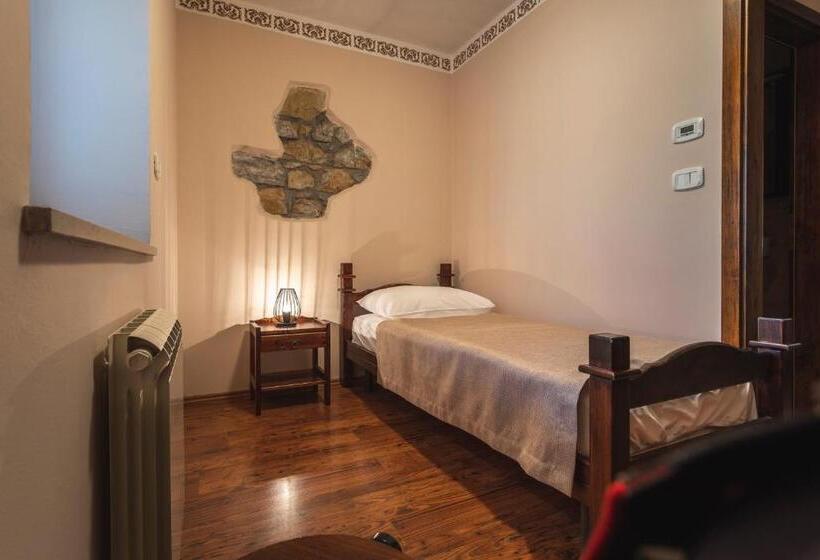 اتاق استاندارد یک نفره, Guest House Valentincic