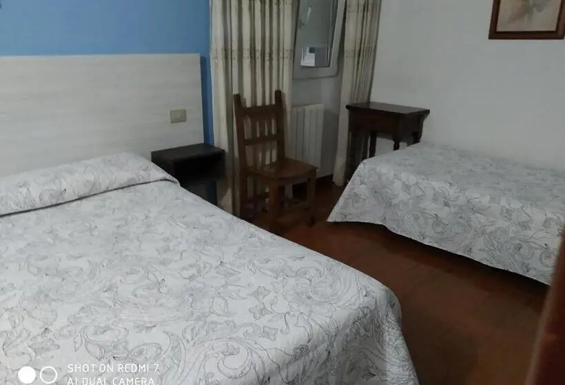 اتاق استاندارد, Hostal Fisterra
