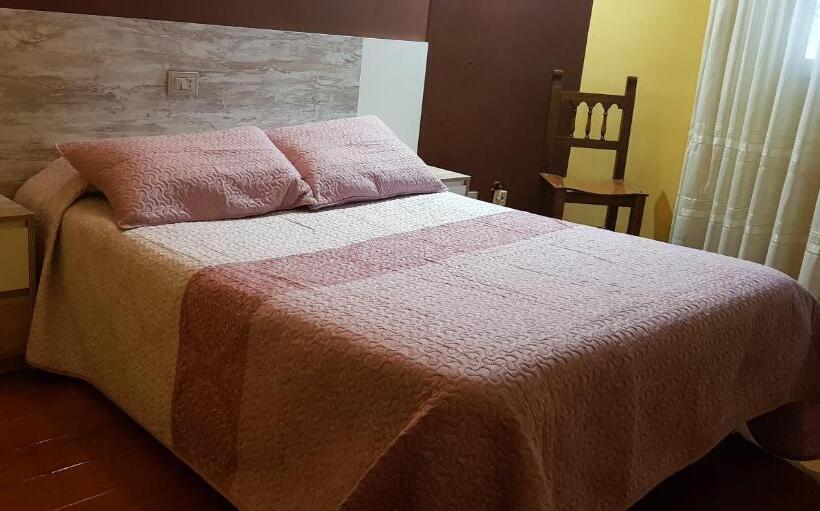 스탠다드 룸, Hostal Fisterra