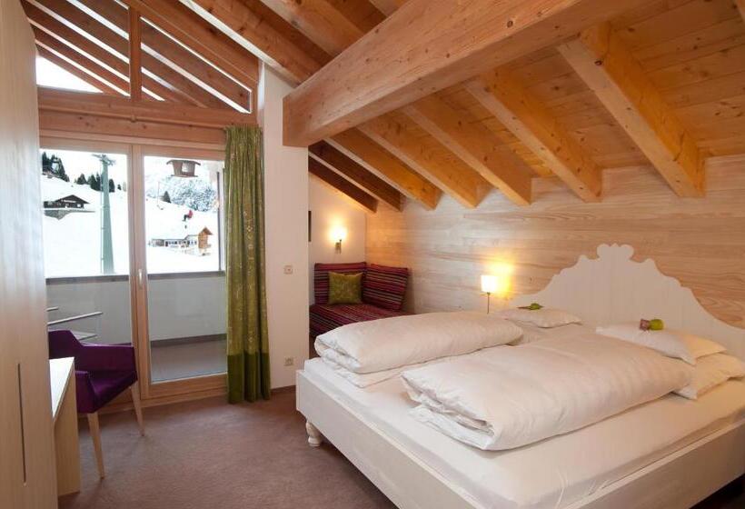 غرفة سوبيريور, Stäfeli