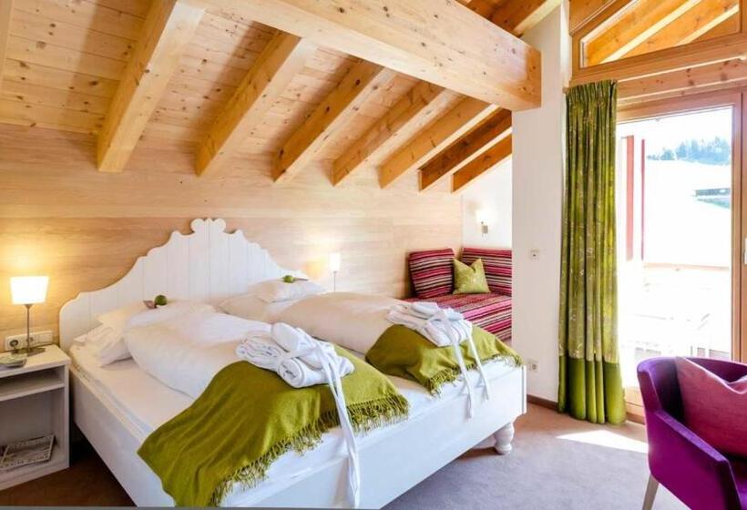 Номер Superior, Stäfeli