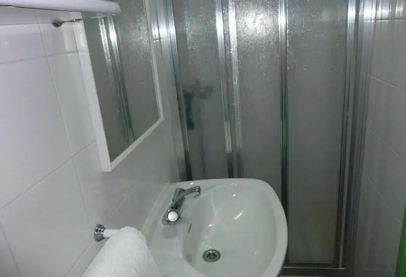 اتاق استاندارد, Pension Fonda Vilalta