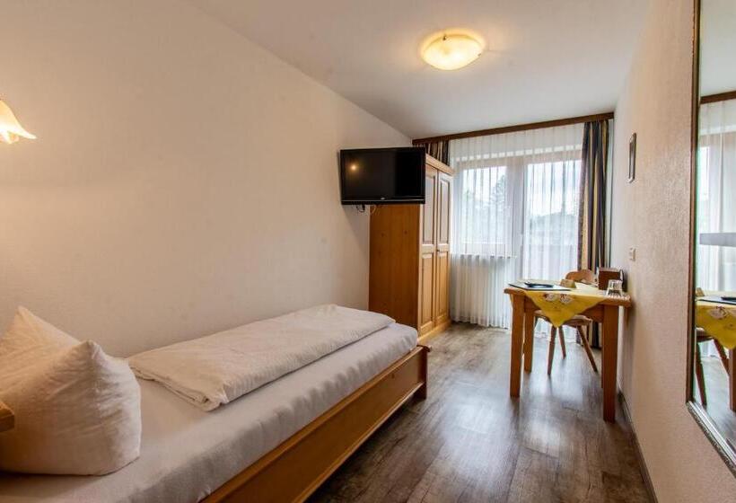 Номер Стандарт Индивидуальный, Pension Noella