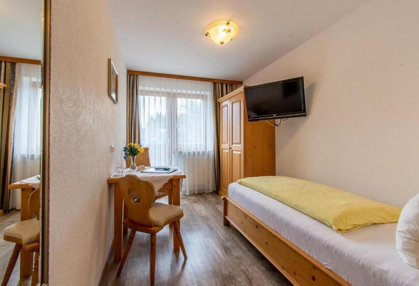 Номер Стандарт Индивидуальный, Pension Noella