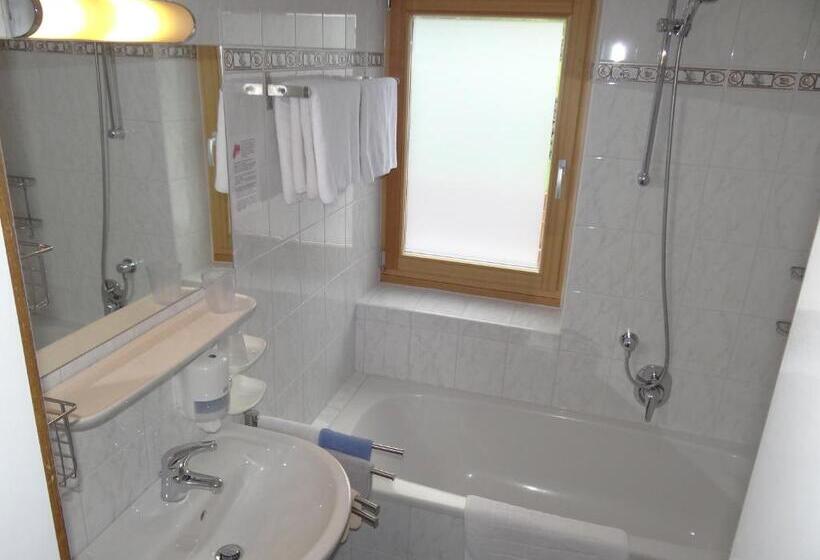 Семейный Номер, Pension Noella