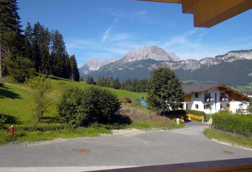 Апартаменты Superior 2 Спальни, Pension Noella