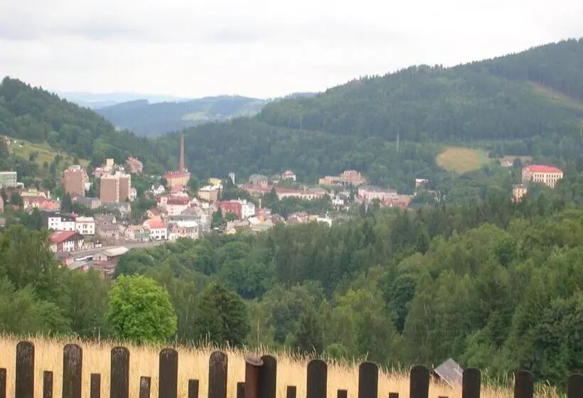 Standard Yhden Hengen Huone Jaettu Kylpyhuone, Pension Panorama