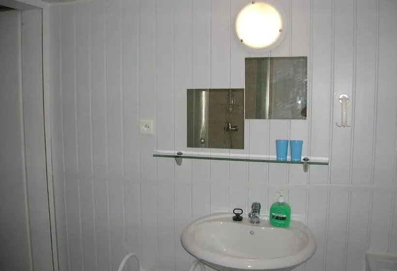 Standard Kolmen Hengen Huone, Pension Panorama